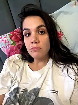 Diva moon online show from October 20, 2025, 3:08 am