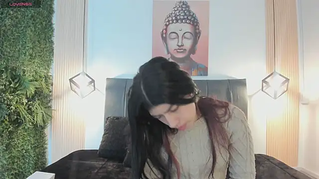 Cassie bloom online show from December 15, 2025, 8:03 pm