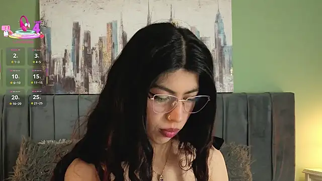 Snapshot of Cassie_bloom chatting on May 5, 2026, 3:31 am Cassie bloom online show from May 5, 2026, 3:31 am