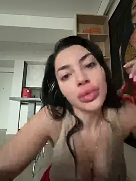 Mia Splash online show from February 16, 2026, 8:46 am