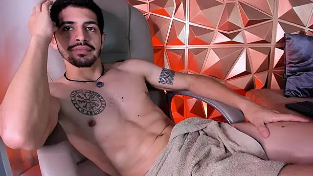 Snapshot of AlejandroStormm chatting on March 21, 2026, 8:19 am AlejandroStormm online show from March 21, 2026, 8:19 am