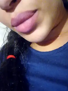 Sexlove1xo online show from December 17, 2025, 3:06 pm