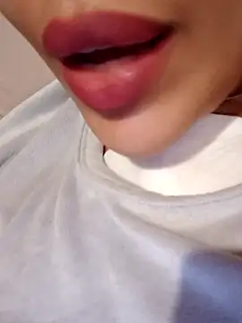 Sexlove1xo online show from October 31, 2025, 6:15 pm