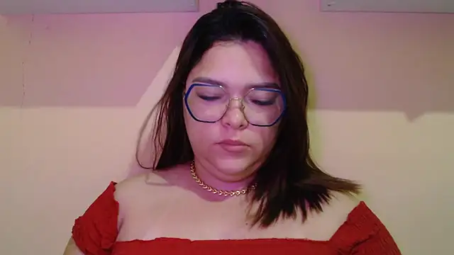 GoddessChaar online show from December 19, 2025, 11:01 am