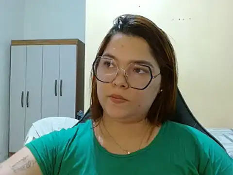 GoddessChaar online show from March 19, 2025, 1:21 am