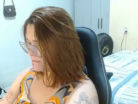 GoddessChaar online show from March 2, 2025, 10:37 am