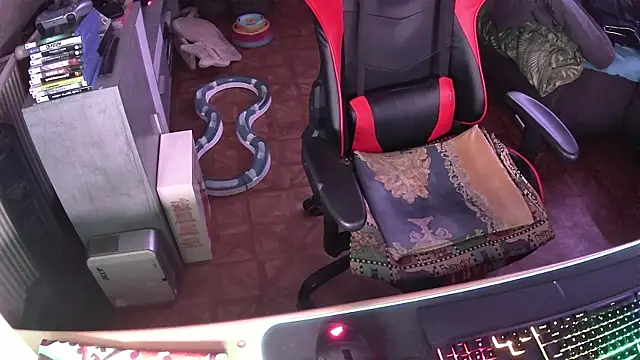 Snapshot of DerGeileLoveboy chatting on November 29, 2025, 4:29 pm DerGeileLoveboy online show from November 29, 2025, 4:29 pm