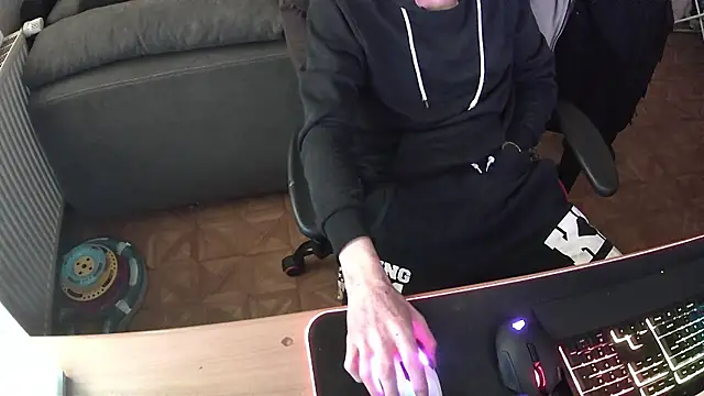 Snapshot of DerGeileLoveboy chatting on October 23, 2025, 10:36 am DerGeileLoveboy online show from October 23, 2025, 10:36 am