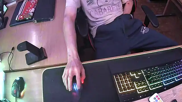 Snapshot of DerGeileLoveboy chatting on September 14, 2025, 6:08 pm DerGeileLoveboy online show from September 14, 2025, 6:08 pm