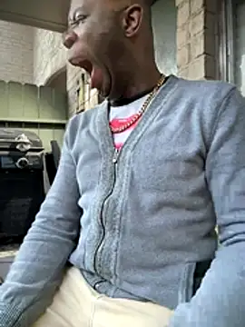 Snapshot of Fuckmehardandcloudy chatting on December 18, 2025, 11:19 pm Fuckmehardandcloudy online show from December 18, 2025, 11:19 pm