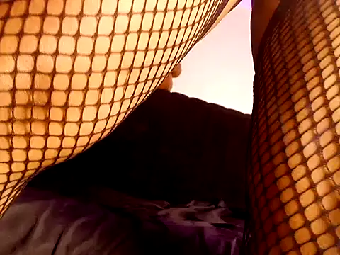 MsBootyBoop online show from October 6, 2025, 5:02 pm