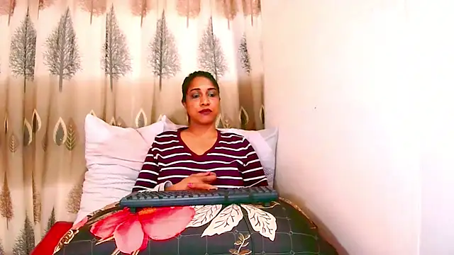 Indian Erotic69 online show from July 14, 2026, 10:21 am