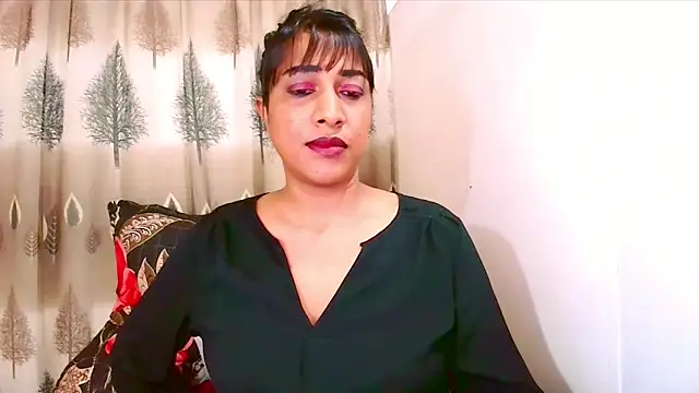 Indian Erotic69 online show from June 27, 2026, 5:57 am