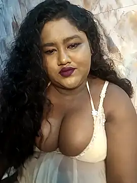 horny diana online show from November 10, 2025, 4:34 pm