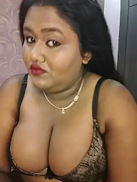 Snapshot of horny_diana chatting on July 31, 2026, 5:10 pm horny diana online show from July 31, 2026, 5:10 pm