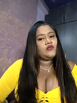 horny diana online show from June 17, 2026, 5:23 pm