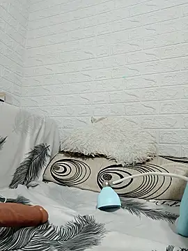 Ramona870 online show from January 6, 2026, 5:39 pm