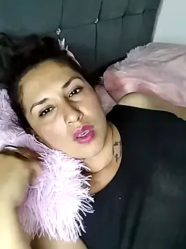 Megan-01- online show from March 19, 2025, 12:37 am