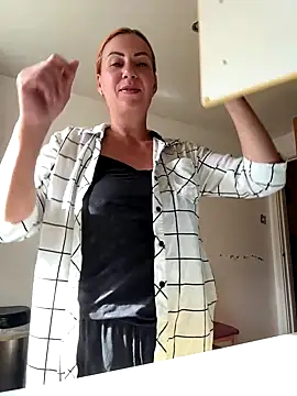 YNA ELLA online show from September 11, 2025, 9:42 am