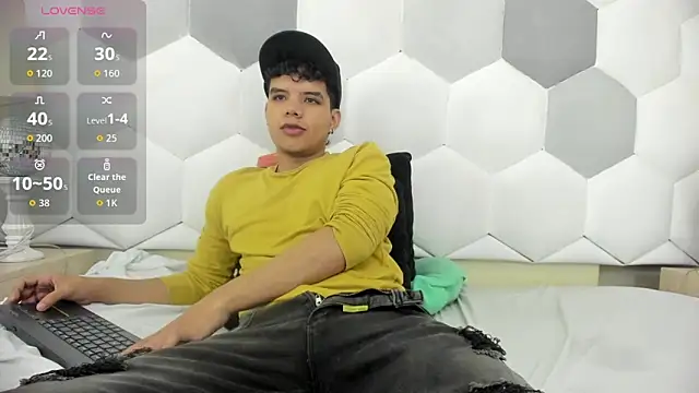 Axel Forte online show from October 16, 2025, 1:08 pm