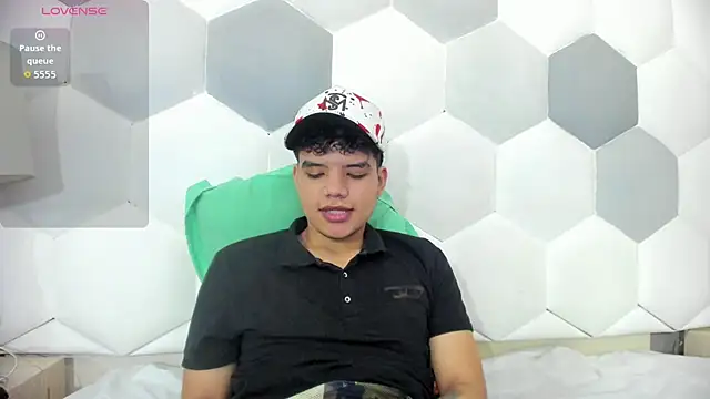 Axel Forte online show from November 11, 2025, 1:17 pm