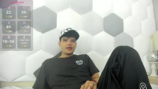 Axel Forte online show from December 15, 2025, 1:06 pm