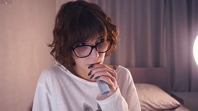 Snapshot of SibleyBurner chatting on November 24, 2025, 7:03 pm SibleyBurner online show from November 24, 2025, 7:03 pm