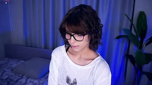 Snapshot of SibleyBurner chatting on October 19, 2025, 7:38 pm SibleyBurner online show from October 19, 2025, 7:38 pm