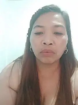 Snapshot of Sweet_fatty18 chatting on July 3, 2026, 2:51 am Sweet fatty18 online show from July 3, 2026, 2:51 am