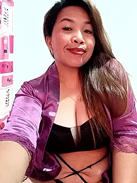 Snapshot of Sweet_fatty18 chatting on May 11, 2026, 3:29 pm Sweet fatty18 online show from May 11, 2026, 3:29 pm
