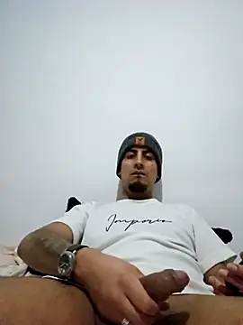 Pollaelectrica77 online show from February 18, 2026, 8:11 am