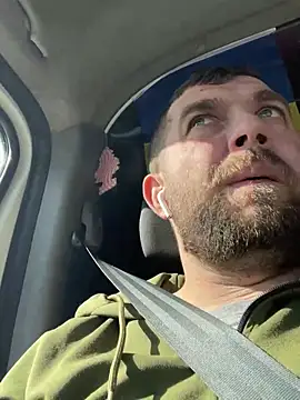 Snapshot of daniel21p chatting on February 28, 2025, 12:20 pm daniel21p online show from February 28, 2025, 12:20 pm