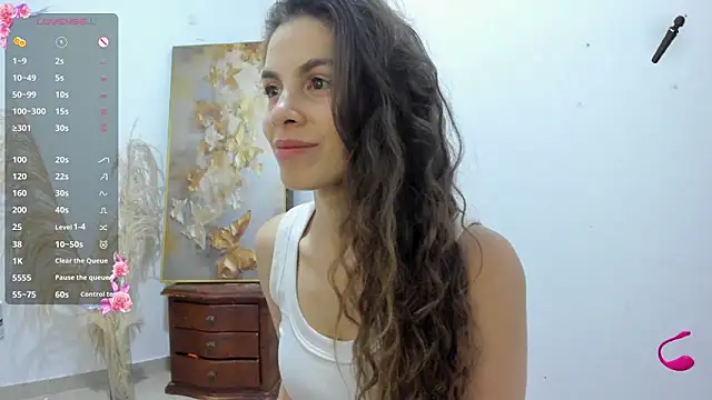 jessyegoldenn online show from November 2, 2025, 8:25 pm