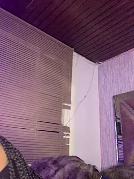 MichelleDiaz Pink online show from March 20, 2025, 7:03 am