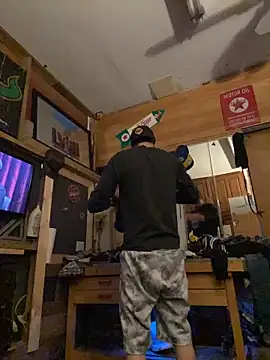 Polaroid White online show from November 2, 2025, 10:20 am