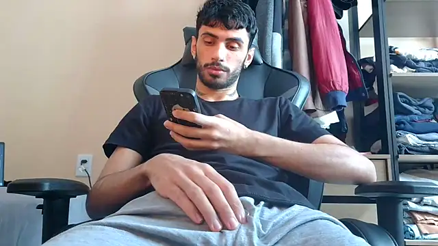 iendriw online show from April 29, 2026, 2:43 pm