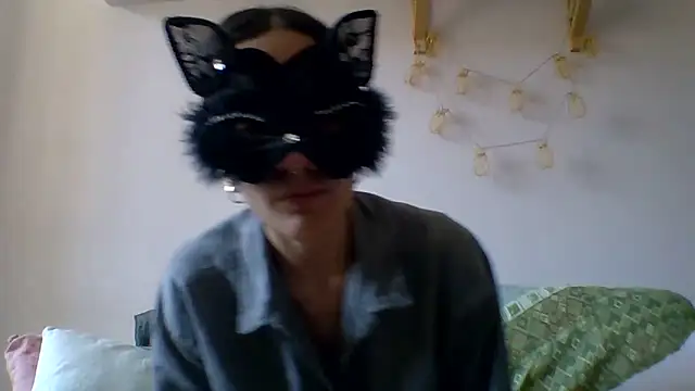 kittysissy online show from May 31, 2026, 11:27 am