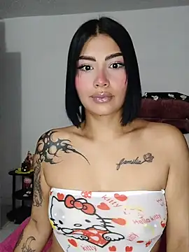Snapshot of Kylie_brazt chatting on May 10, 2026, 3:43 am Kylie brazt online show from May 10, 2026, 3:43 am