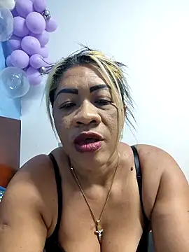 Snapshot of Tocameamor chatting on February 21, 2026, 9:06 pm Tocameamor online show from February 21, 2026, 9:06 pm