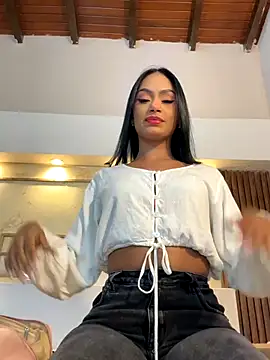 ChloeMoon9 online show from September 19, 2025, 11:25 am