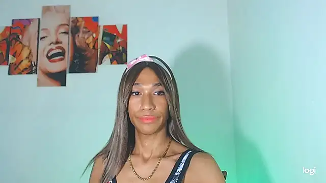 Snapshot of red_veltet chatting on March 5, 2026, 3:19 pm red veltet online show from March 5, 2026, 3:19 pm