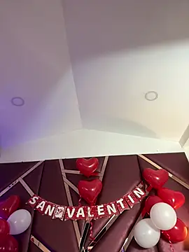 DanielaMedinaa online show from February 10, 2026, 11:15 pm