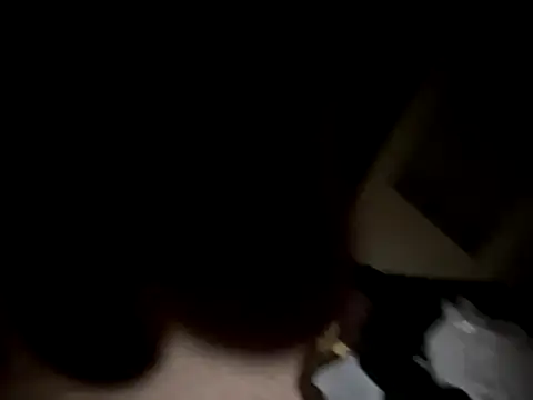 kisssssssss online show from October 17, 2025, 9:38 pm