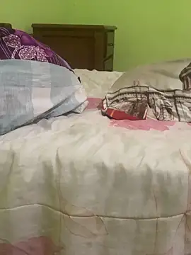 Femboylili online show from October 7, 2025, 12:17 pm