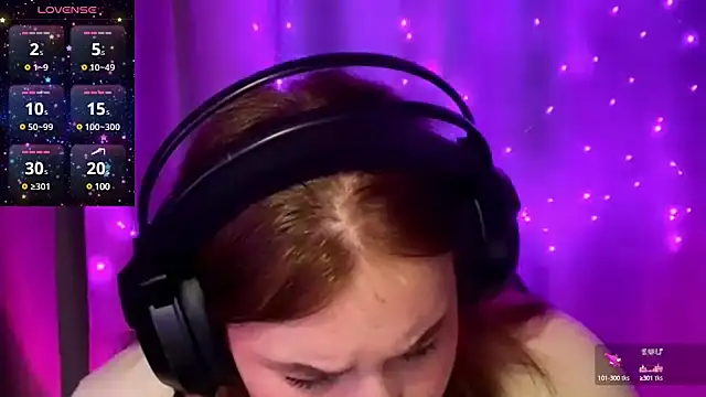 Snapshot of hot_sun chatting on February 27, 2025, 11:48 pm hot sun online show from February 27, 2025, 11:48 pm