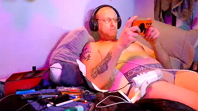 Snapshot of PornStro921 chatting on March 14, 2026, 4:40 am PornStro921 online show from March 14, 2026, 4:40 am