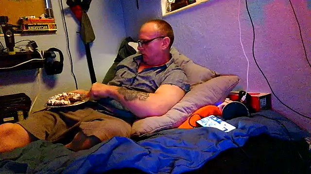 Snapshot of PornStro921 chatting on March 19, 2026, 9:59 pm PornStro921 online show from March 19, 2026, 9:59 pm