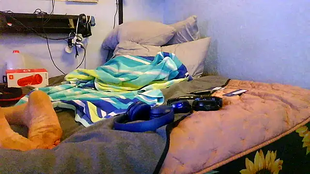 Snapshot of PornStro921 chatting on March 1, 2026, 8:53 pm PornStro921 online show from March 1, 2026, 8:53 pm