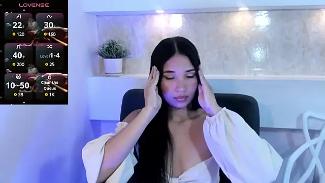 Snapshot of kylieWest7 chatting on February 24, 2025, 4:38 am kylieWest7 online show from February 24, 2025, 4:38 am