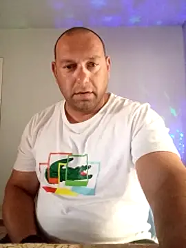 chris19851 online show from June 2, 2026, 9:09 am